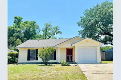 4227 Elmcrest Dr, Pensacola, FL 32504 - Photo 1