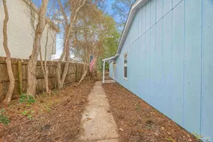 200 S Crow Rd, Pensacola, FL 32506 - Photo 23