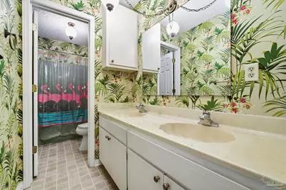 1012 Coronado Dr, Gulf Breeze, FL 32563 - Photo 25