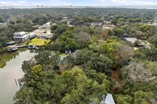 2 Highpoint Dr, Gulf Breeze, FL 32561 - Photo 5