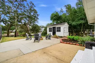 2 Highpoint Dr, Gulf Breeze, FL 32561 - Photo 33