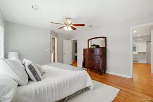 2 Highpoint Dr, Gulf Breeze, FL 32561 - Photo 23