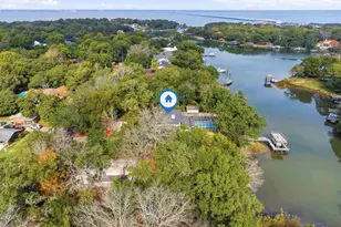 2 Highpoint Dr, Gulf Breeze, FL 32561 - Photo 41