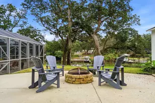 2 Highpoint Dr, Gulf Breeze, FL 32561 - Photo 35