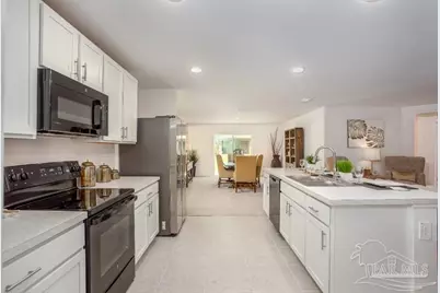 6278 Forest Pines Dr, Pensacola, FL 32526 - Photo 3