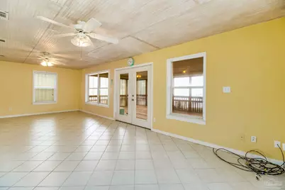 5481 Soundside Dr, Gulf Breeze, FL 32563 - Photo 21