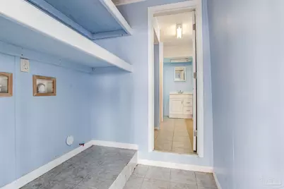 5481 Soundside Dr, Gulf Breeze, FL 32563 - Photo 47