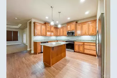 801 Oak Alley, Pensacola, FL 32506 - Photo 11