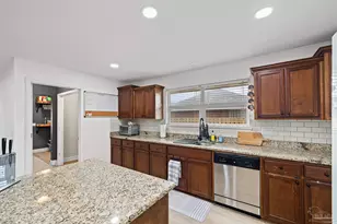 1509 Woodlawn Way, Gulf Breeze, FL 32563 - Photo 9