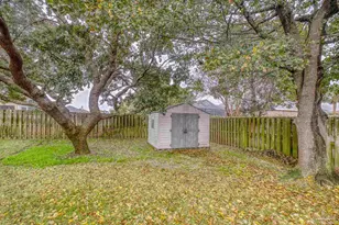 1509 Woodlawn Way, Gulf Breeze, FL 32563 - Photo 35