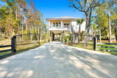 7746 River Rd, Milton, FL 32583 - Photo 1