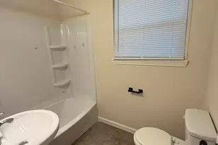 202 Emerald Ave, Pensacola, FL 32505 - Photo 7