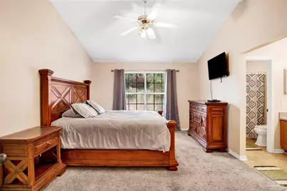 1331 Sterling Point Dr, Gulf Breeze, FL 32563 - Photo 17