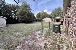 2975 Chrisine St, Pensacola, FL 32526 - Photo 33