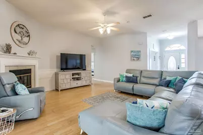 7451 Brewster St, Navarre, FL 32566 - Photo 5