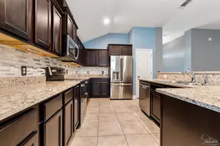 7389 Farmers Rd, Pensacola, FL 32526 - Photo 11