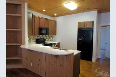 525 W Gregory St, Pensacola, FL 32502 - Photo 13
