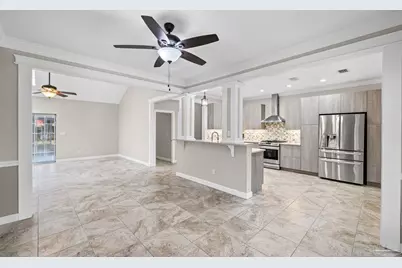 2845 Jack Nicklaus Way, Shalimar, FL 32579 - Photo 9