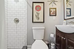 3215 Bayou Dr, Pensacola, FL 32505 - Photo 17