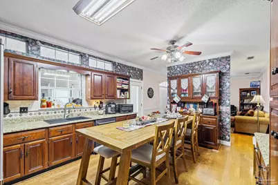 2100 St Andrews Dr, Cantonment, FL 32533 - Photo 15