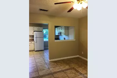 1028 Woodbury Pl, Cantonment, FL 32533 - Photo 5