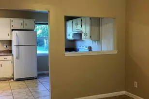 1028 Woodbury Pl, Cantonment, FL 32533 - Photo 5