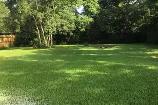 1028 Woodbury Pl, Cantonment, FL 32533 - Photo 9