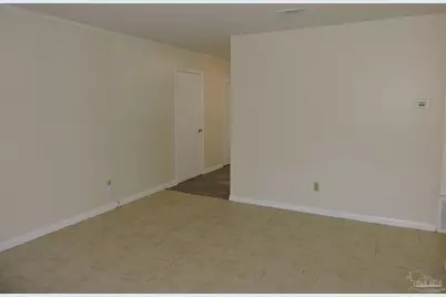 7104 Whirlybird Ave, Pensacola, FL 32504 - Photo 3