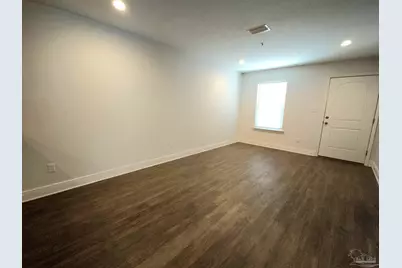 313 N Navy Blvd #1B, Pensacola, FL 32507 - Photo 9