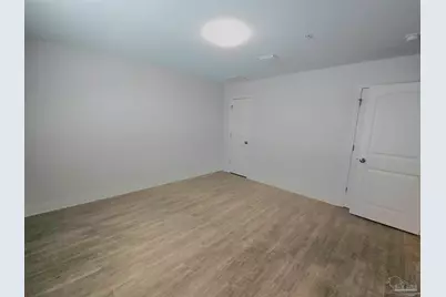 313 N Navy Blvd #1B, Pensacola, FL 32507 - Photo 13