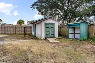 2014 Church St, Gulf Breeze, FL 32563 - Photo 27