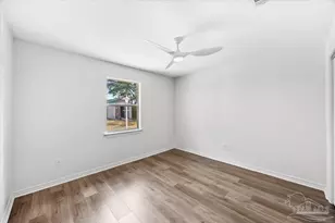 2014 Church St, Gulf Breeze, FL 32563 - Photo 21