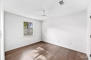 2014 Church St, Gulf Breeze, FL 32563 - Photo 15