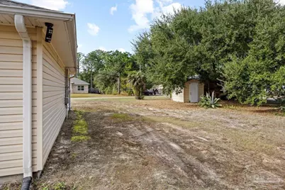 2014 Church St, Gulf Breeze, FL 32563 - Photo 29