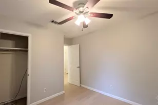 5317 E Avenida De Golf, Pace, FL 32571 - Photo 17