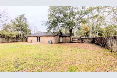 5317 E Avenida De Golf, Pace, FL 32571 - Photo 31