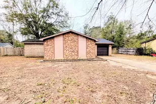 5317 E Avenida De Golf, Pace, FL 32571 - Photo 1