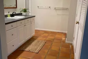 210 Norwich Dr, Gulf Breeze, FL 32561 - Photo 9