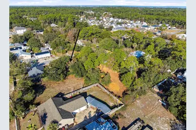 1032 Shady Pine Dr, Gulf Breeze, FL 32563 - Photo 9