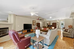 7599 Brewster St, Navarre, FL 32566 - Photo 11