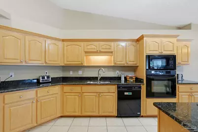 7599 Brewster St, Navarre, FL 32566 - Photo 5