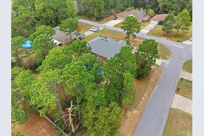 7599 Brewster St, Navarre, FL 32566 - Photo 33