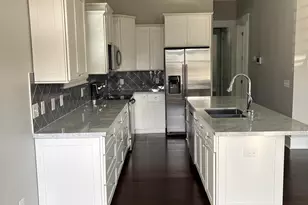 520 W Gregory St, Pensacola, FL 32502 - Photo 13