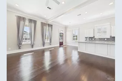 520 W Gregory St, Pensacola, FL 32502 - Photo 9