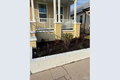 520 W Gregory St, Pensacola, FL 32502 - Photo 5