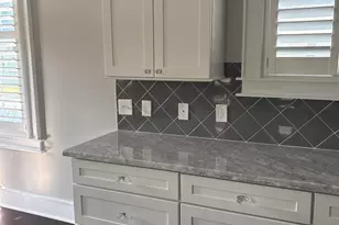 520 W Gregory St, Pensacola, FL 32502 - Photo 17