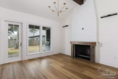 1811 N 8th Ave, Pensacola, FL 32503 - Photo 7