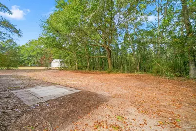 7504 Bowers Dr, Milton, FL 32570 - Photo 5