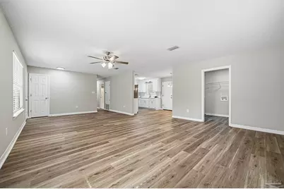 7504 Bowers Dr, Milton, FL 32570 - Photo 9