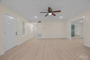 20 Huntington Dr, Pensacola, FL 32506 - Photo 11